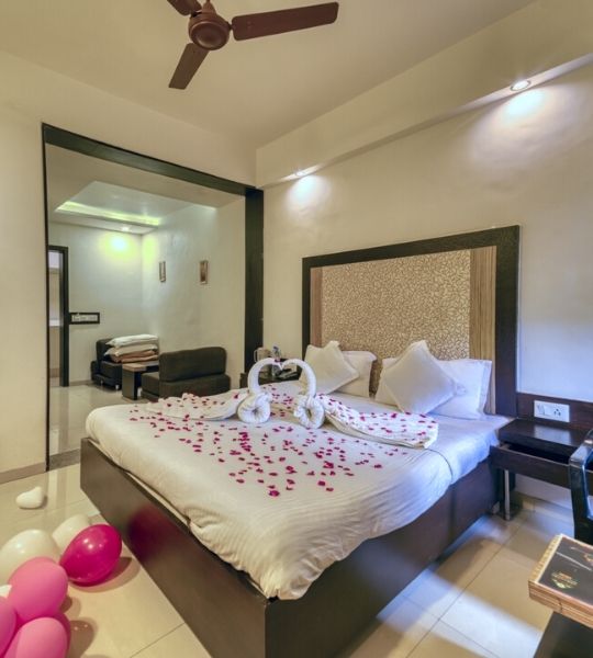 Home Hotel Ashwin Rooms