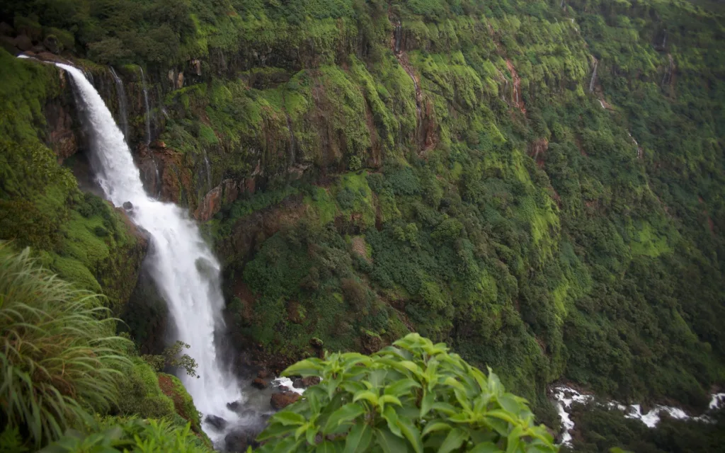 Lingmala Waterfall, Panchgani, Maharashtra, India